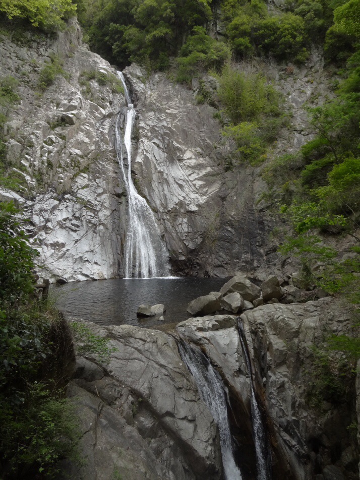 The Nunobiki waterfall, a serene place so close to the bustle of Kobe