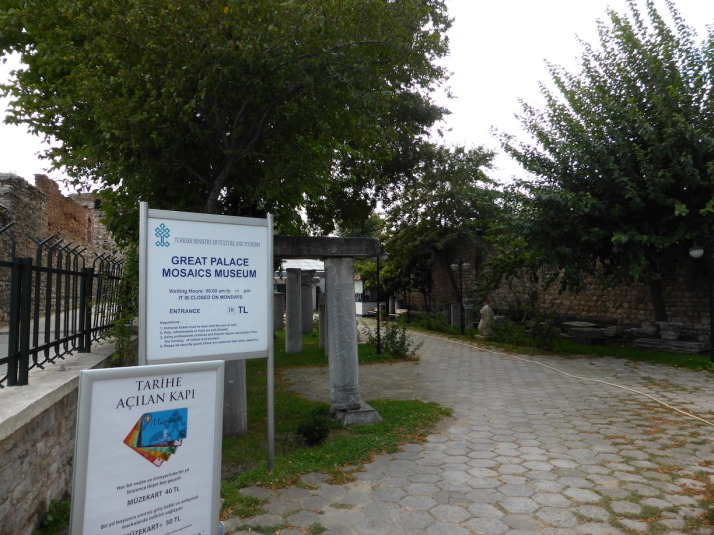 The entrance to the Mosaic Museum behind the Blue Mosque, not a mosaic in sight.. yet..