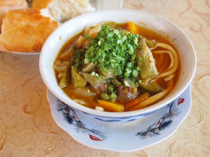 Laghman noodle soup