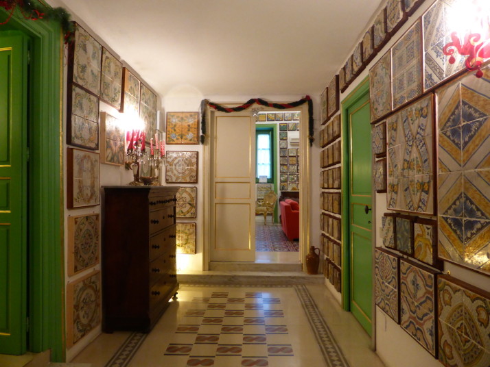 Entrance hallway, Stanze al Genio tile museum, Palermo, Sicily