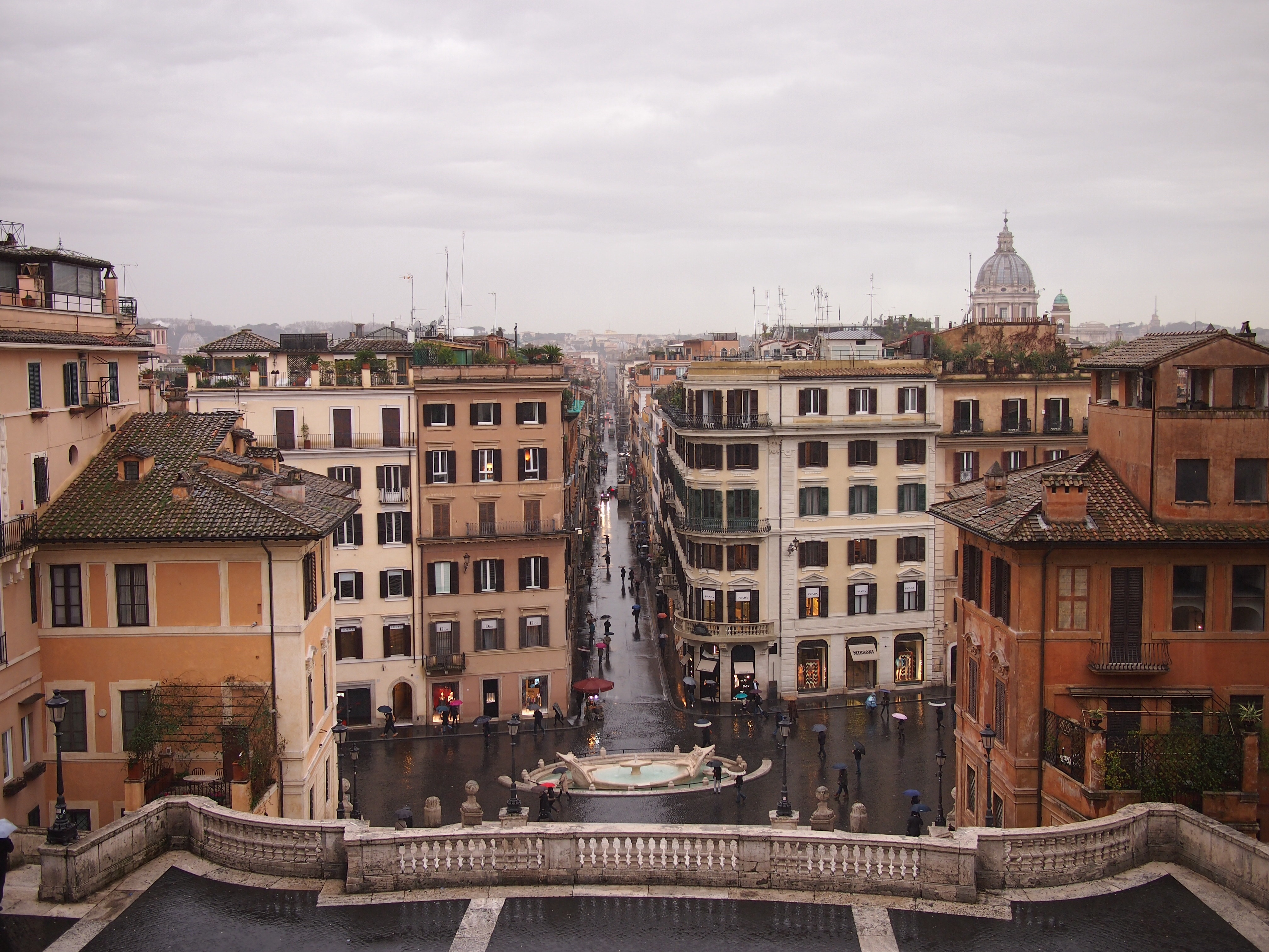 from-the-spanish-steps-to-piazza-navona-a-walk-through-historic-rome