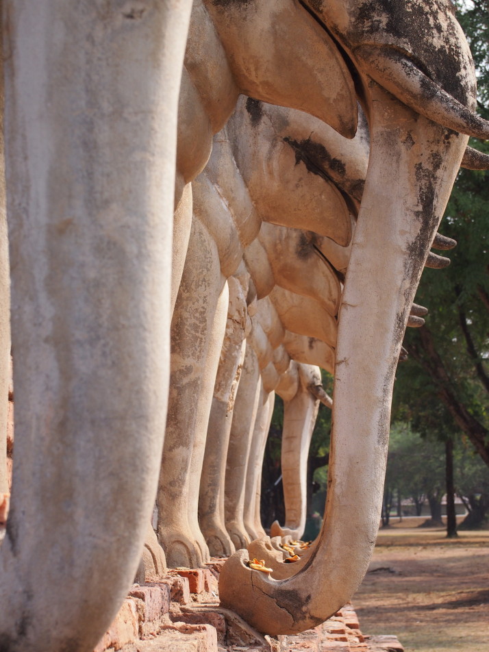 Elephant chedi detail