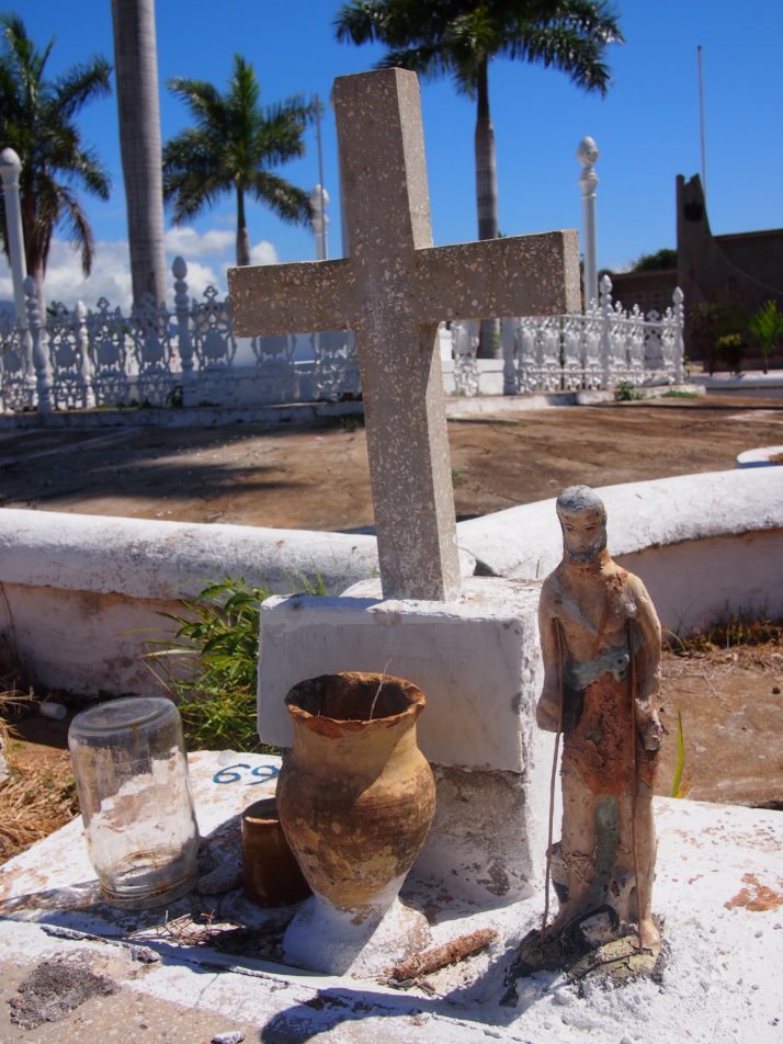 Grave decorations, Trinidad