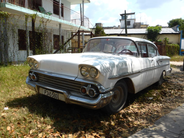 White 1958 Chevrolet Bel Air Coupe