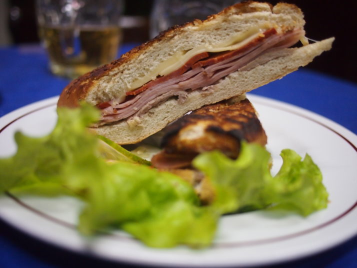 Cuban sandwich